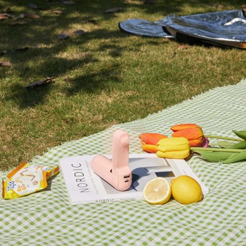 Wiatrak przenośny mini wentylator powerbank latarka USB-A USB-C 4500mAh - różowy Jisulife