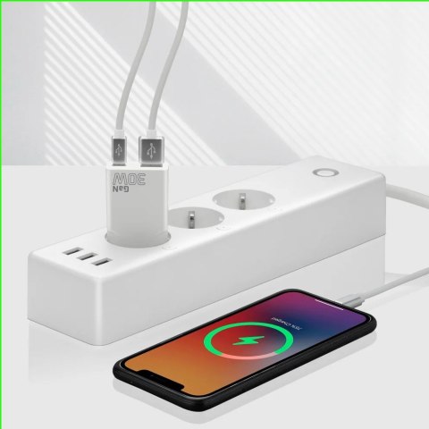 Ładowarka sieciowa SUPER SLIM QC 3.0 30W 1XUSB 1XUSB-C biała SC-380Q EverActive