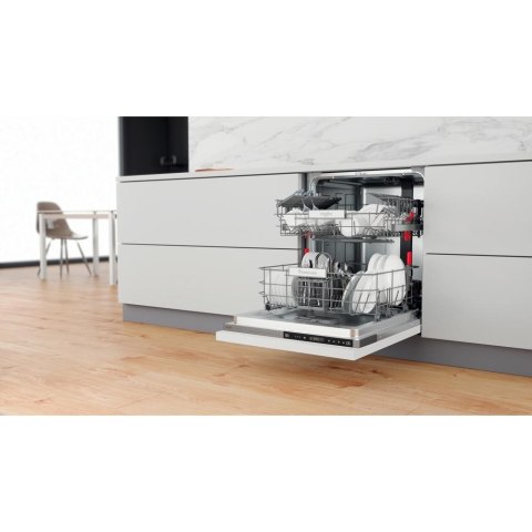 Zmywarka do zabudowy WIP4T133PES Whirlpool