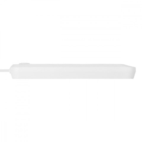 Listwa zasilająca 5 gniazd MCE395 W 3xUSB, 110-240v AC 50/60Hz, 2,1A max 2500W, biała Maclean