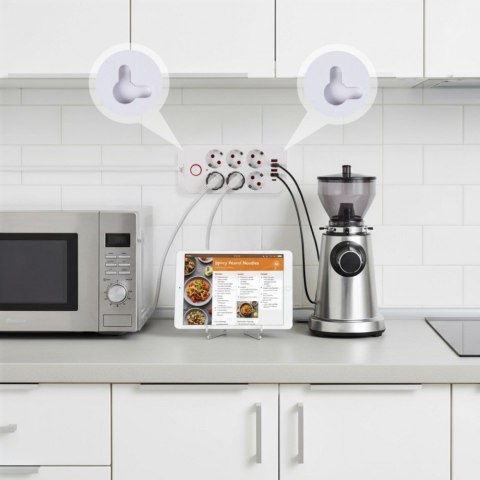 Listwa zasilająca MCE389 W 6 gniazd 4xUSB-A 1xUSB-C 110-240V, AC 50/60Hz, 2.1A max 2500W biała Maclean