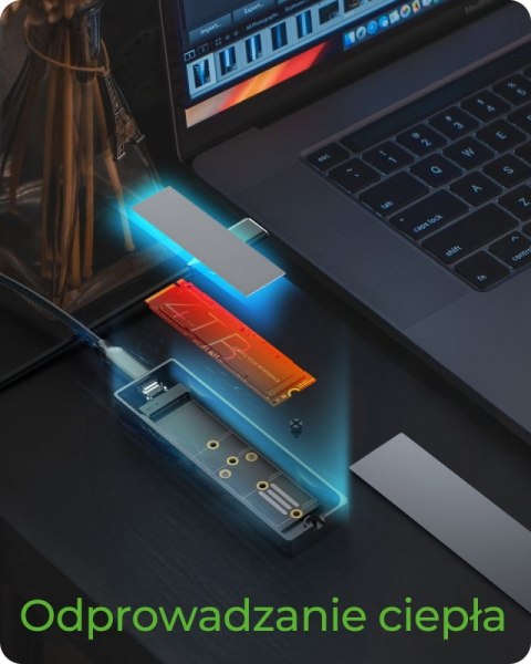 Obudowa dysku IB-1826MCL-CU31 M.2 NVMe i SATA obudowa, RGB lighting, USB 3.2 Gen 2, 10 Gbps IcyBox