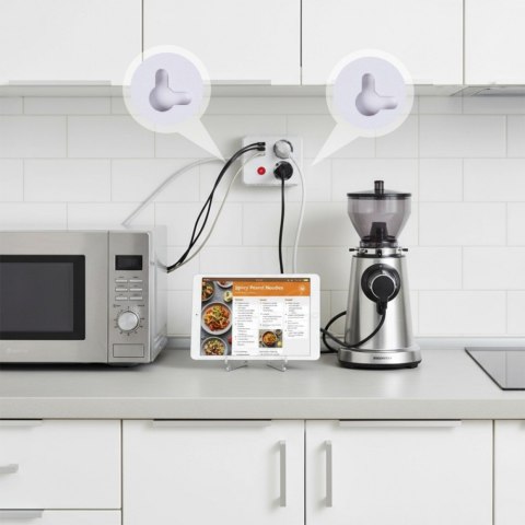 Listwa zasilająca, MCE388 W 2 gniazda, 3xUSB, 110-240V AC 50/60Hz, 2.1A max 2500W, 3m biała Maclean