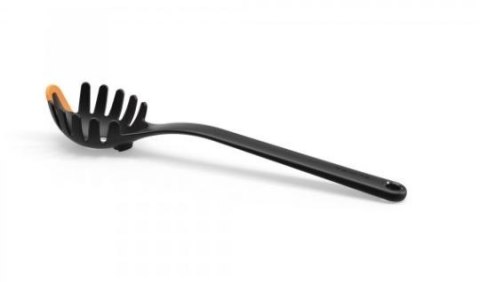 Łyżka do makaronu 1027301 Fiskars