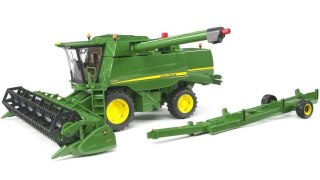 Pojazd Kombajn zbożowy John Deere T670i BRUDER