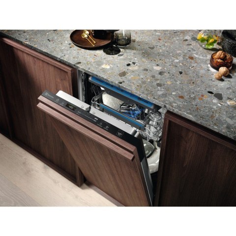 Zmywarka z koszem na sztućce EEA43211L QuickSelect Electrolux