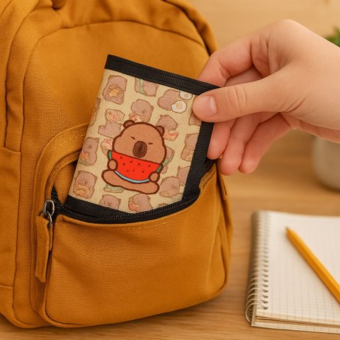 Portfelik Dziecięcy Na Rzep z Karabińczykiem Kapibara Z Arbuzem LEAN TOYS
