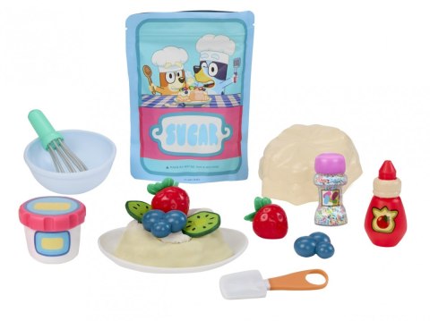 Zestaw z masą plastyczną Creative Chefs Bluey Beza Pavlova Little Tikes