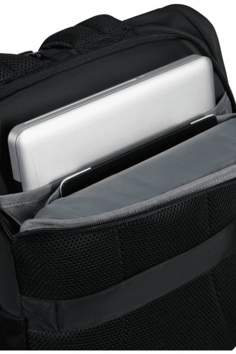 Plecak na laptopa 15.6 cala Urban Groove 25 czarny AMERICAN TOURISTER