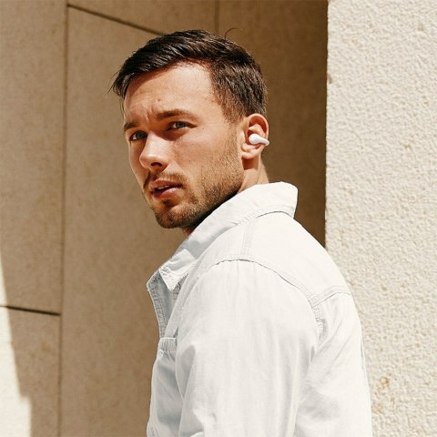 Słuchawki bezprzewodowe douszne otwarte Bass 15 Clip OWS z kablem USB-C - białe BASEUS
