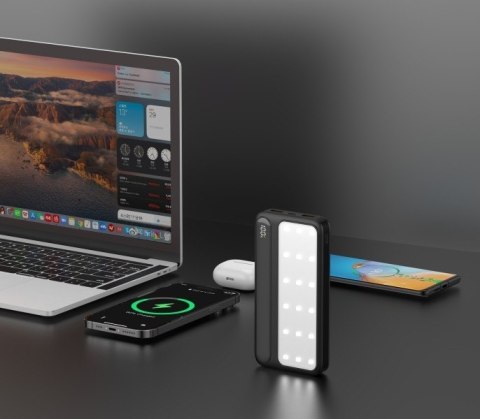 Powerbank P20 LCDPD LAMP 20 000mAh, zintegrowana lampa LED z funkcją latarki Rebeltec