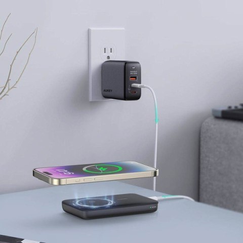 PB-MS01 MagSafe PowerBank 6700mAh 20W LED USB-C AUKEY