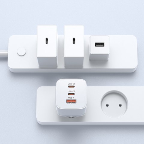 Ładowarka sieciowa GaN 65W 100-240V USB-A 2x USB-C biała WOZINSKY