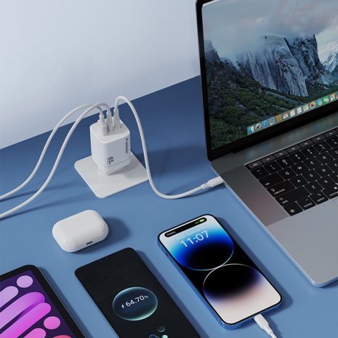 Ładowarka sieciowa GaN 65W 100-240V USB-A 2x USB-C biała WOZINSKY