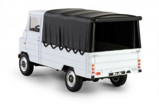 Pojazd PRL Żuk biały Daffi