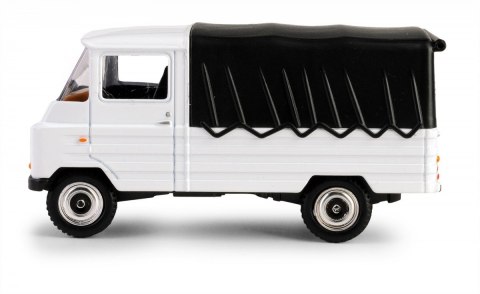 Pojazd PRL Żuk biały Daffi