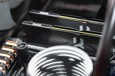 Pamięć DDR5 IRDM 32GB(2*16GB)/6800 CL34 czarna GOODRAM