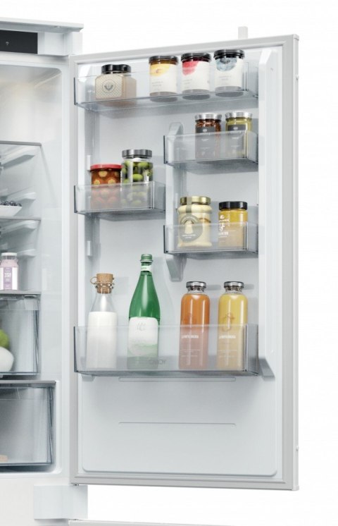 Chłodziarko-zamrażarka do zabudowy CNBQT3518E Candy