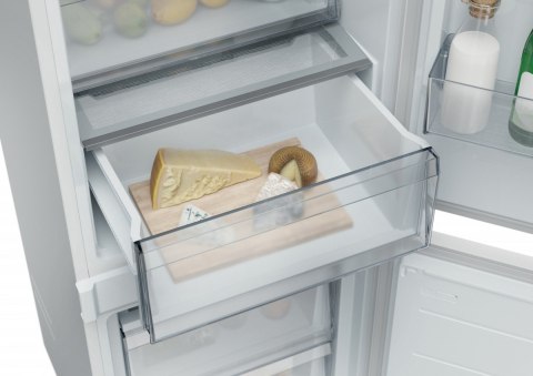 Chłodziarko-zamrażarka do zabudowy CNBQT3518E Candy