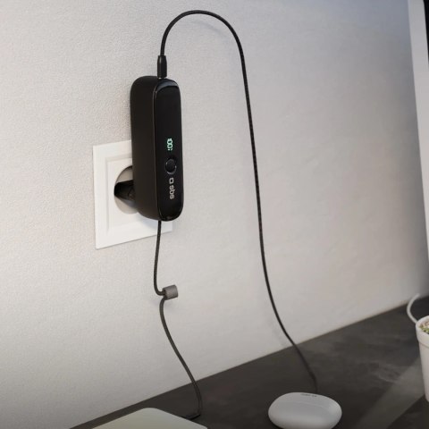 Powerbank 5000mAh z wbudowanym kablem składaną wtyczką PD 20W - czarny SBS