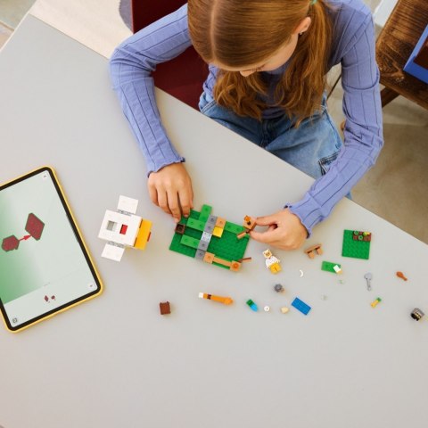 Klocki Minecraft 21585 Farma kurczaków LEGO