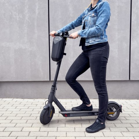 Wodoodporna torba na kierownicę hulajnogi torba na hulajnogę 4 l czarna WOZINSKY