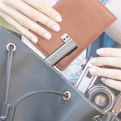 Smukły HUB USB-A do 1x USB-A 3.0 3xUSB-A 2.0 LogiLink