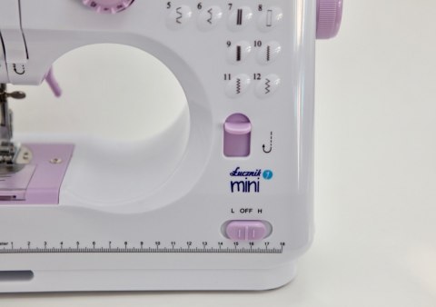 Maszyna do szycia mini Łucznik