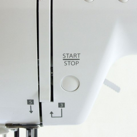 Maszyna do szycia Malwina 2070 Łucznik