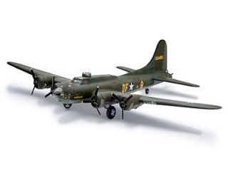 Model plastikowy B-17F Memphis Belle Revell