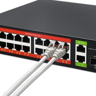 Przełącznik sieciowy SWITCH Gigabit Ethernet PoE | 16x RJ45 | 2x RJ45 Uplink | 2x SFP | 1000 Mb/s Qoltec