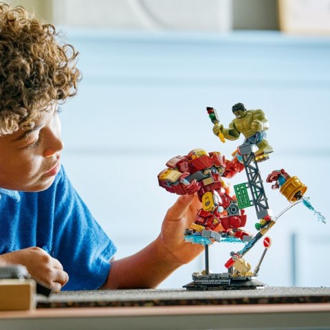 Klocki Super Heroes 76343 Epicka bitwa: Hulkbuster kontra Hulk LEGO