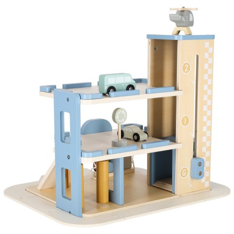 Garaż drewniany parking samochodowy piętrowy stacja benzynowa Kik Sp. z o. o. Sp. k.