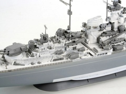 Model plastikowy statek Tirpitz 1:350 Revell