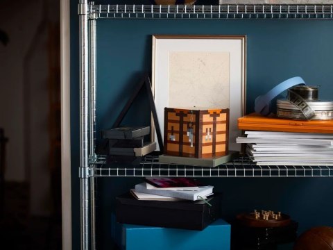 LEGO Minecraft 21265 - Stół warsztatowy