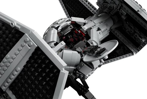LEGO Star Wars 75382 - TIE Interceptor
