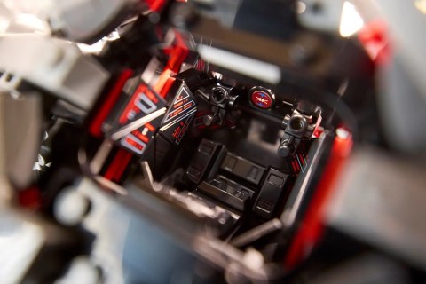 LEGO Star Wars 75382 - TIE Interceptor