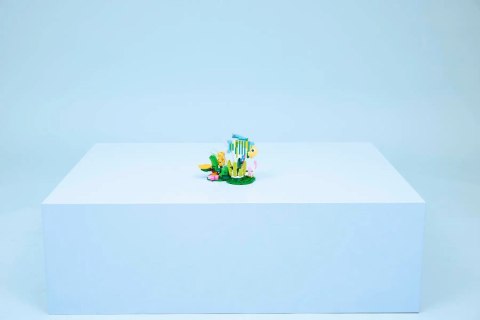 LEGO Creator 3w1 31384 - Dzikie zwierzęta: Kolorowy koliber