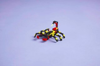 LEGO Creator 3w1 31159 - Dzikie zwierzęta: niezwykły pająk