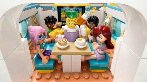 LEGO Friends 42664 - Przygoda na łodzi