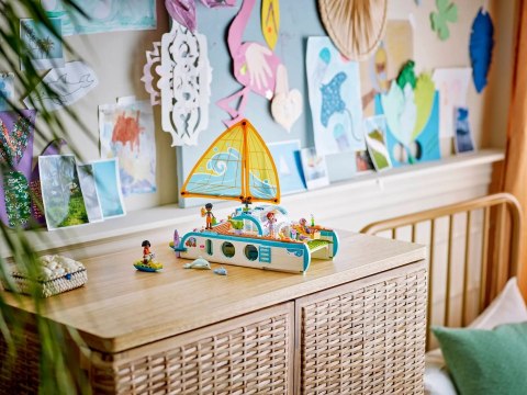 LEGO Friends 42664 - Przygoda na łodzi