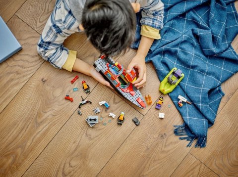 LEGO City 60373 - Łódź strażacka