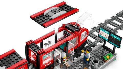 LEGO City 60423 - Tramwaj miejski ze stacją