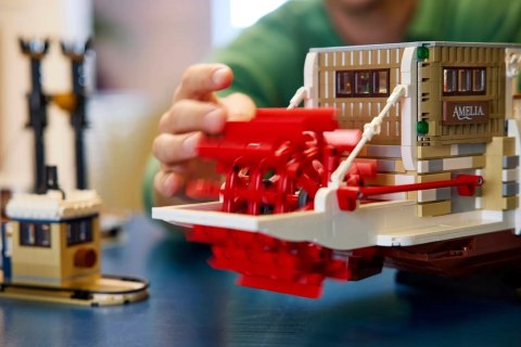 LEGO Ideas 21356 Parowiec rzeczny (WYPRZEDAŻ)