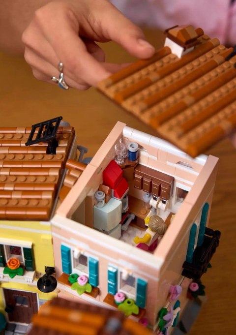 LEGO Ideas 21359 - Włoska riwiera