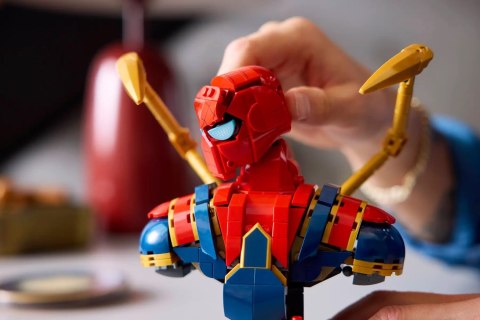 LEGO Marvel Super Heroes 76326 Popiersie Iron Spider-Mana