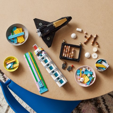 Klocki Icons 10391 Radość z Pharrellem Williamsem LEGO