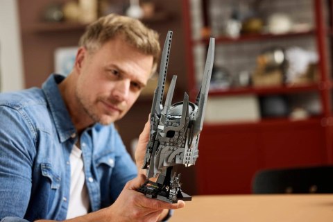 LEGO Icons 11373 - Władca pierścieni: Hełm Saurona