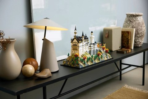 LEGO Architecture 21063 - Zamek Neuschwanstein
