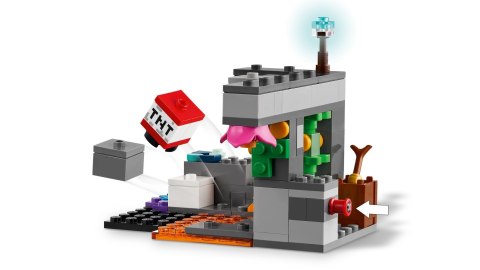 LEGO Minecraft 21274 Spotkanie ze strażnikiem